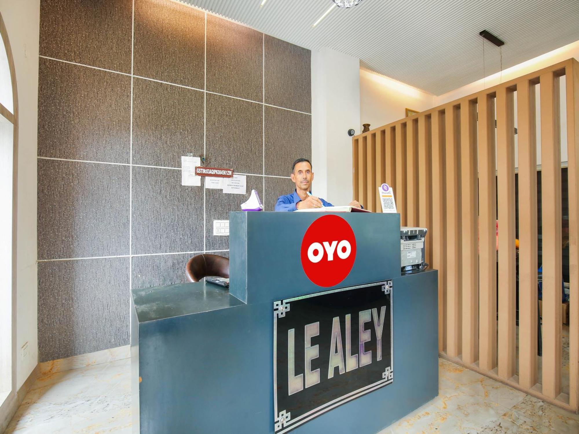 Oyo Flagship Hotel Le Aley Regency Ludhiana Eksteriør bilde